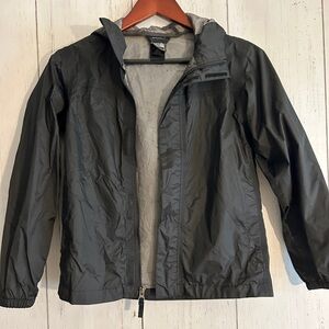 The North Face Boys HyVent Rain Jacket sz M
